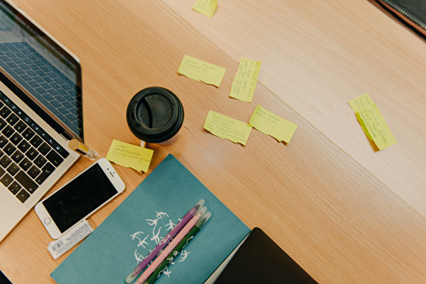 Webinar: UX Writing Webinar: UX Writing